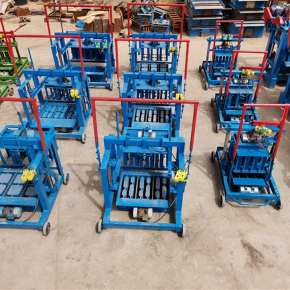 DM4-12 manual production line for concrete blocks