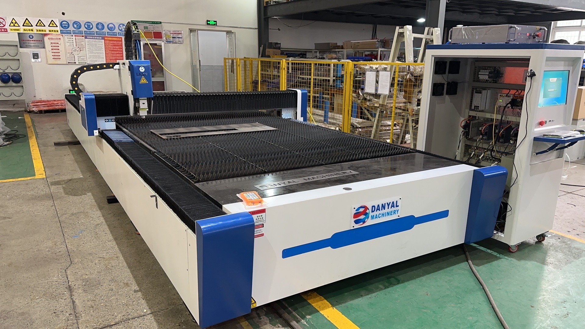 danyal machinery laser cutting machine