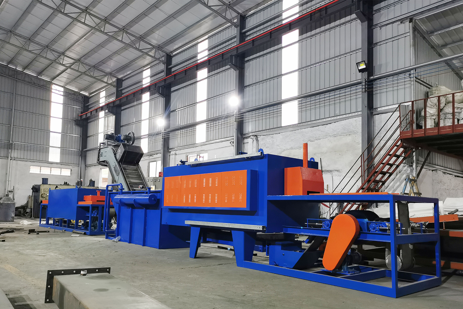 Mesh belt furnace-heat treatment1