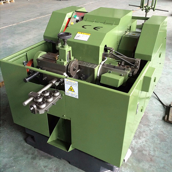 screw making machine-