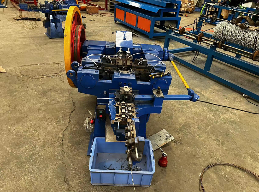 steel nails making machine1